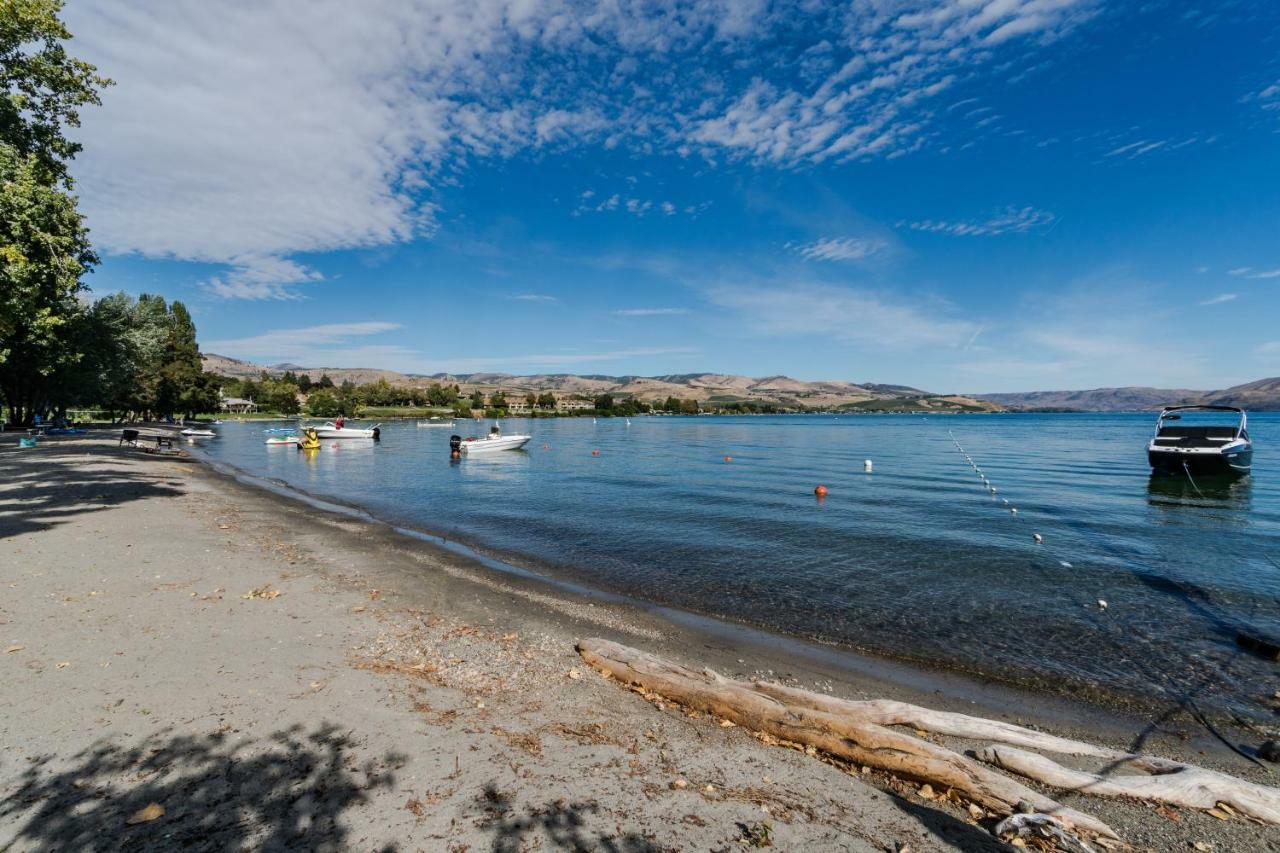 Lake Life At Wapato Point Manson Екстериор снимка
